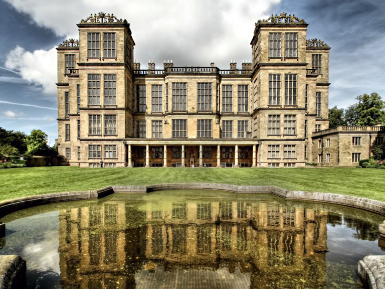 national trust hardwick hall