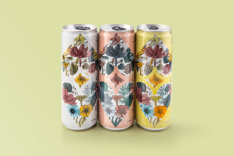 two chicks cocktail packaging