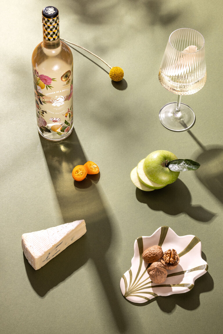 wolffer-sib-sauvignon-table-light