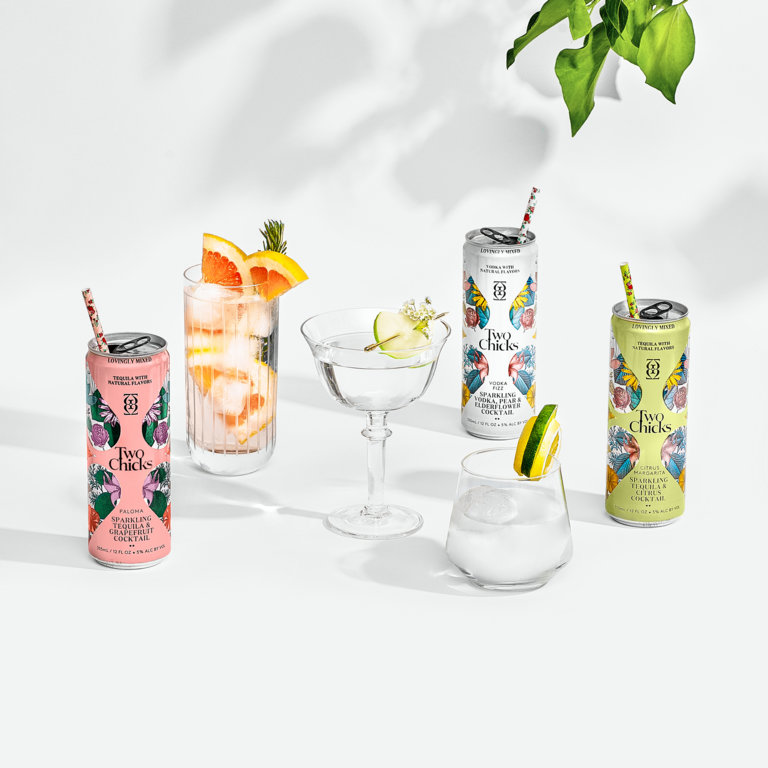 two chicks cocktail packaging