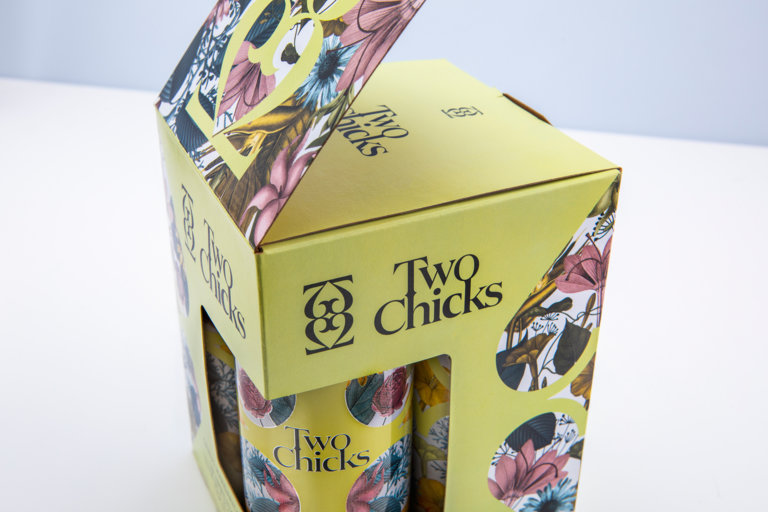 two chicks cocktail packaging